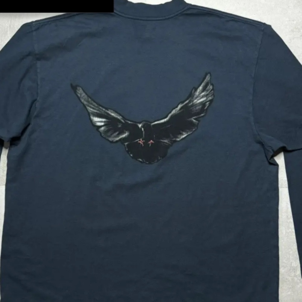 YZY x GAP Balenciaga Dove LongSleeve T-Shirt. NWOT . Blue. Size XL authentic